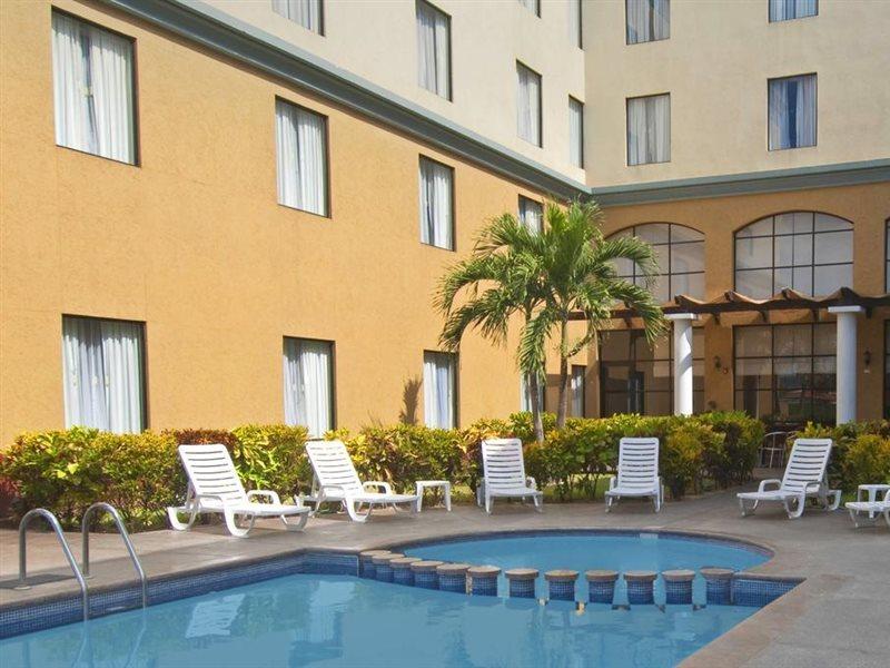 Fiesta Inn Poza Rica Exterior foto